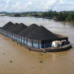 Barge de charbon-Tanggarong-Indonesie-2009